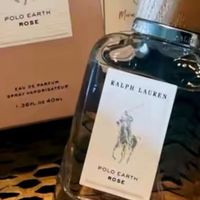 把汉普顿玫瑰园塞进瓶子？——拉夫劳伦 地球 「玫瑰绮梦」香水