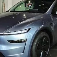 2025款Model Y：科技配置亮点解析