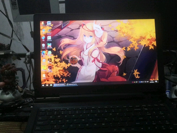579出台15寸1080p联想游戏本i5 6300hq四核8加256固态独立4g gtx950m独显流畅游玩英雄联盟 无畏契约 原神 崩铁等热门网络游戏