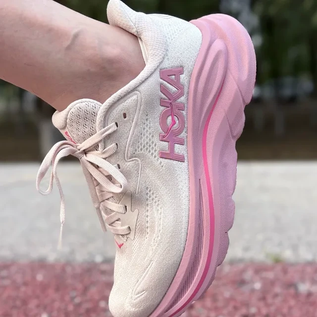 HOKA克利夫顿10！轻量缓震超舒服
