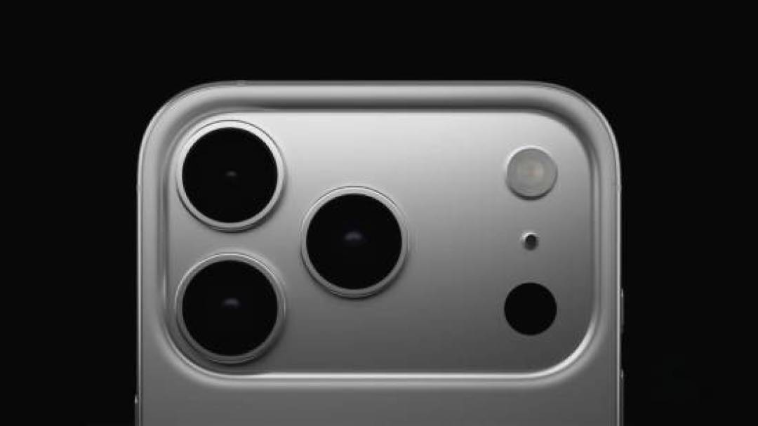 iPhone 17系列回归铝合金材质,轻量化与散热性能再升级