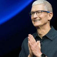 库克的时尚密码：从苹果发布会到新中式珠宝