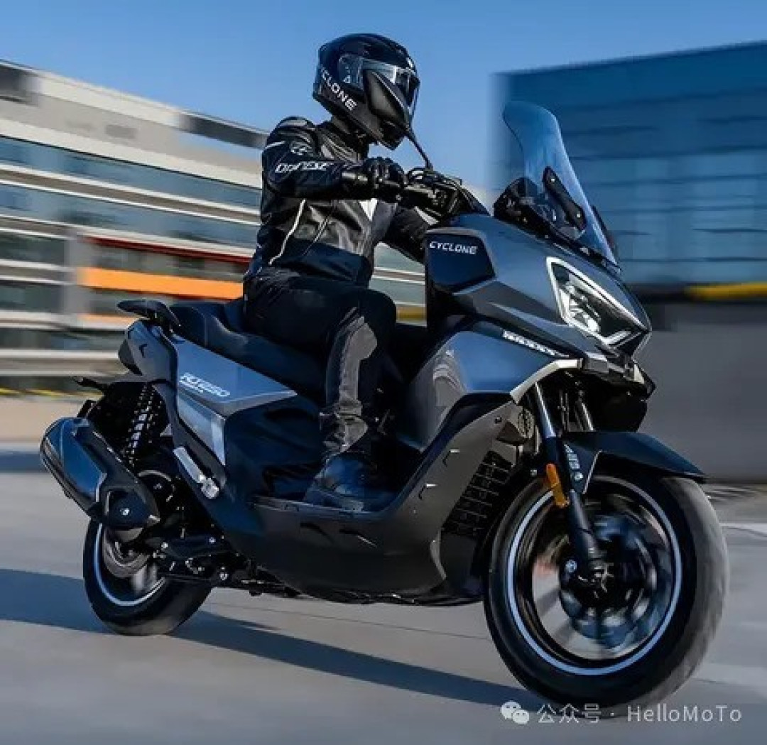 赛科龙RT250售价14999元,智能配置拉满,性价比超乎想象