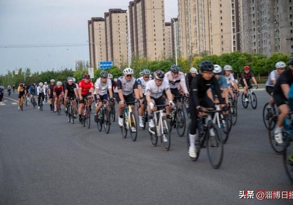 集体退坑！骑行市场遇冷，降价潮背后的真相是什么？