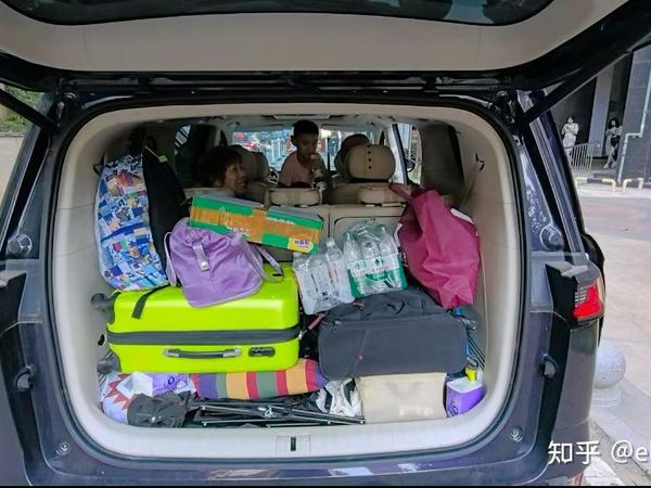 一次小意外 体验岚图的服务