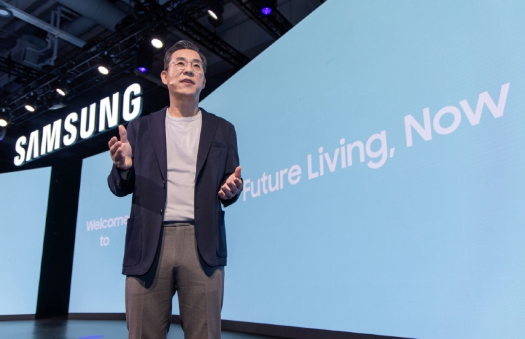 Samsung-Mobile-TVs-and-Displays-Digital-Appliances-IFA-2025-AI-Home-Vision_main1_副本.jpg