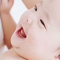 喂奶比生孩子还痛！为什么医生还在劝我母乳？