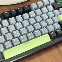 200 元价位的 “客制化自由”！雷柏 V700 DIY-98 快银轴键盘测评