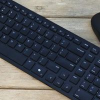 戴尔键鼠KM555玩出新花样：静谧工作、多端连接