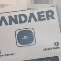 闲鱼捡漏成功！入手魅族PANDAER潮牌小电视40W双口充电器