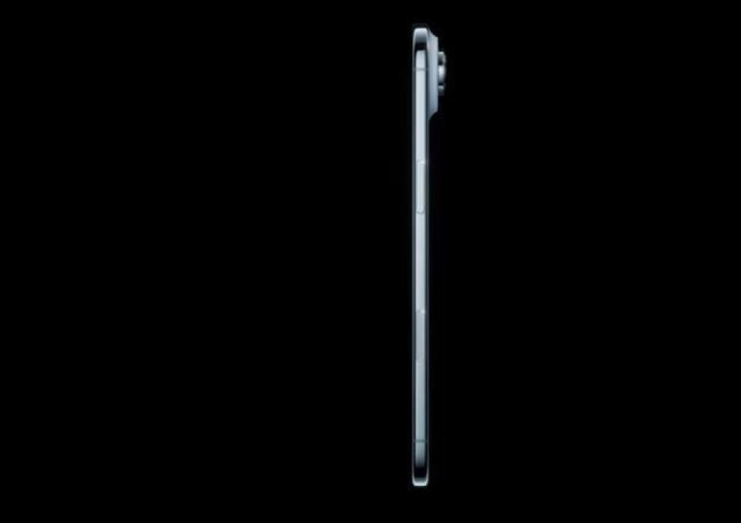 iPhone 17系列发布：冰火两重天背后，苹果的消费分级突围战