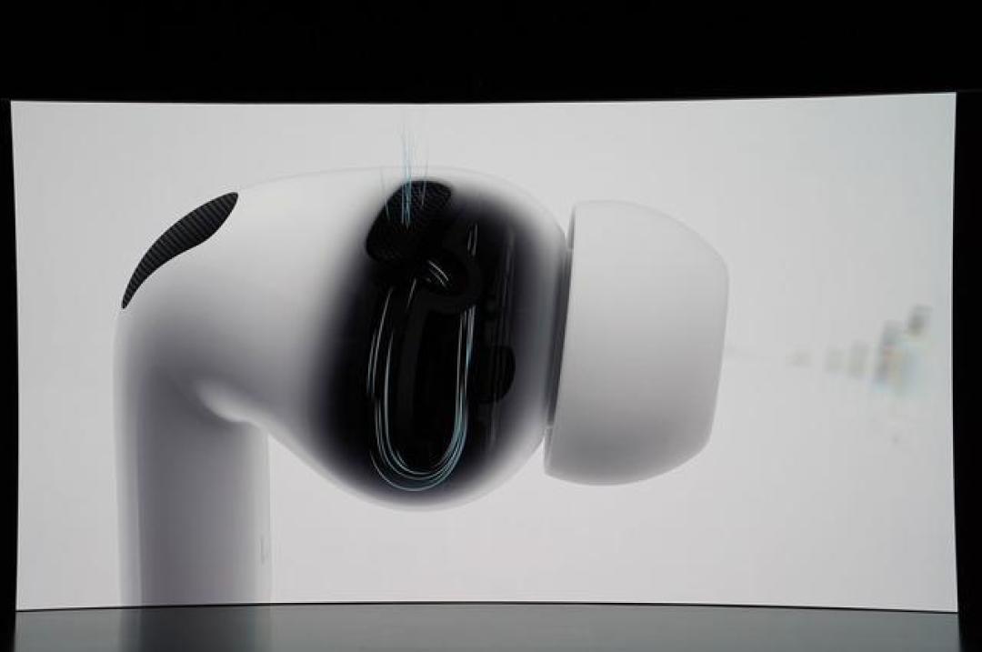 AirPods Pro 3首度内置心率监测:苹果耳机的健康进击与运动场景突围