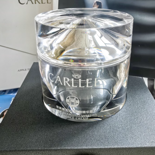 CARLLEE 苹果钻石焕颜精华霜：开启肌肤逆龄奇迹