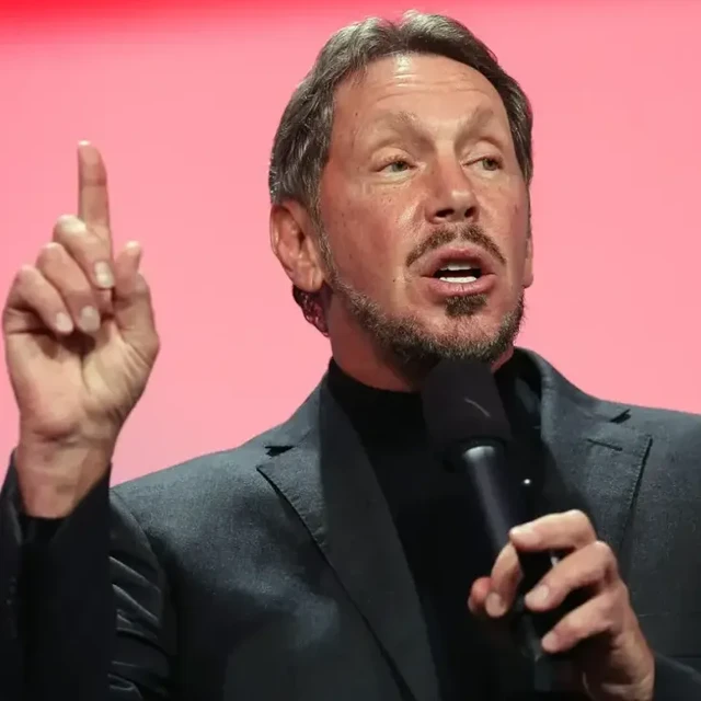 世界首富是81岁老头？从小没钱硬花，结过6次婚，现任老婆才34岁