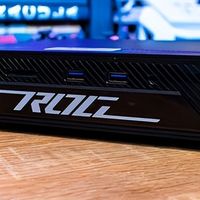 迷你主机 篇零：3L 机身爆 129 帧！华硕 ROU NUC ：宿舍党深夜肝《黑神话》
