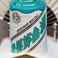 把西湖“锁”进酒柜是什么体验？——茅台 西湖十景·文创酒