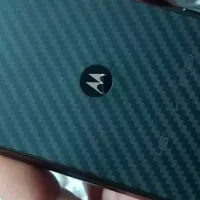 史上最帅的美版4G手机，后盖是防弹衣材质，还带HDMI输出