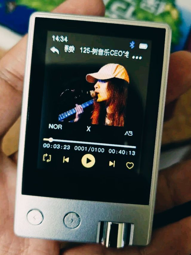 月光宝盒F130：设计与音质兼备