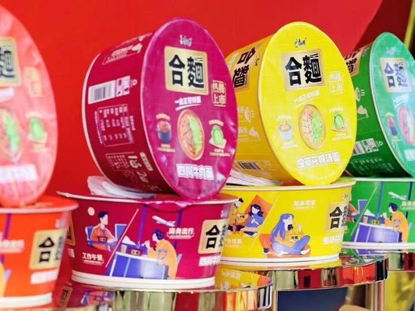 康师傅合麵，一场颠覆方便食品的“逆周期创新”