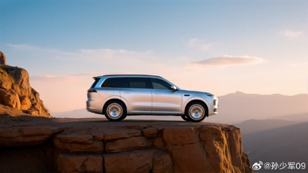 零跑D16实车曝光：定位豪华SUV 预计2026年一季度量产