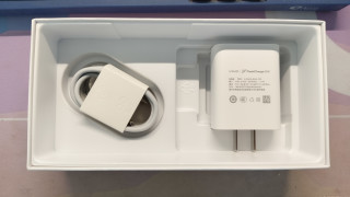 千元最佳老人机？vivo y300t 洛可可白 开箱