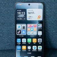 荣耀打响“价格战”，16GB+1TB降至2421元，顶配旗舰售价再创新低