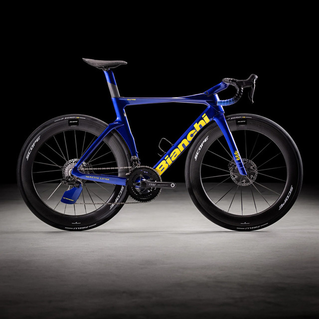 定价18万，限量85台，Bianchi发布140周年创始人版Oltre RC、Specialissima RC