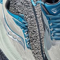 别再瞎跑了！从选鞋到摆臂，我用这些方法跑 5 公里都不费劲