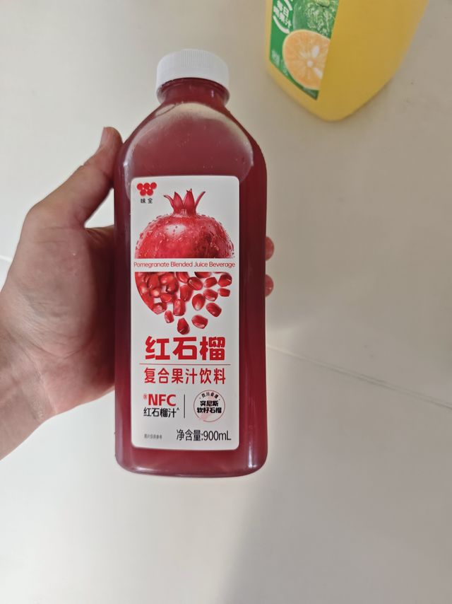 味全红石榴汁，自然清新无添加
