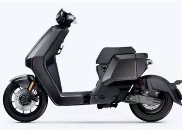 从7999到5599,降价后的小牛2025款NXT SPORT提升的不仅仅是续航