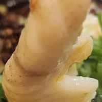 独居青年的温馨一餐：不再孤单吃饭