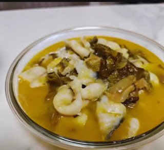 夜宵新选择：青花椒烤鱼的味蕾狂欢