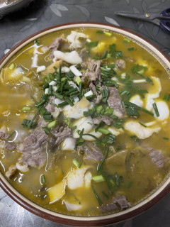 夜宵新选择：青花椒烤鱼的味蕾狂欢