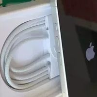 价格优势助力小米17对标iPhone 17