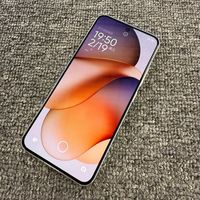 小米17对标iPhone:能否以“技术平权”重构高端市场格局?