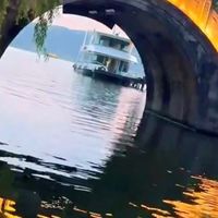 西湖一日游：从清晨到夜晚