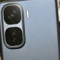 iQOO Neo10：中端旗舰的性能突破