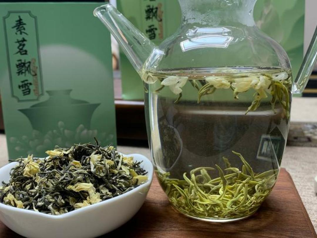 茉莉花茶飘花瓣≠高品质?一文读懂茶香密码与选购指南