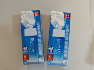 碧柔水活防晒优护水凝露体验
