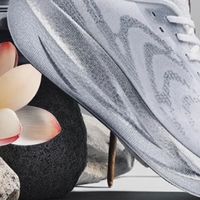 必迈远征者6.0：一双让每一步都踏在云端的跑鞋‌。