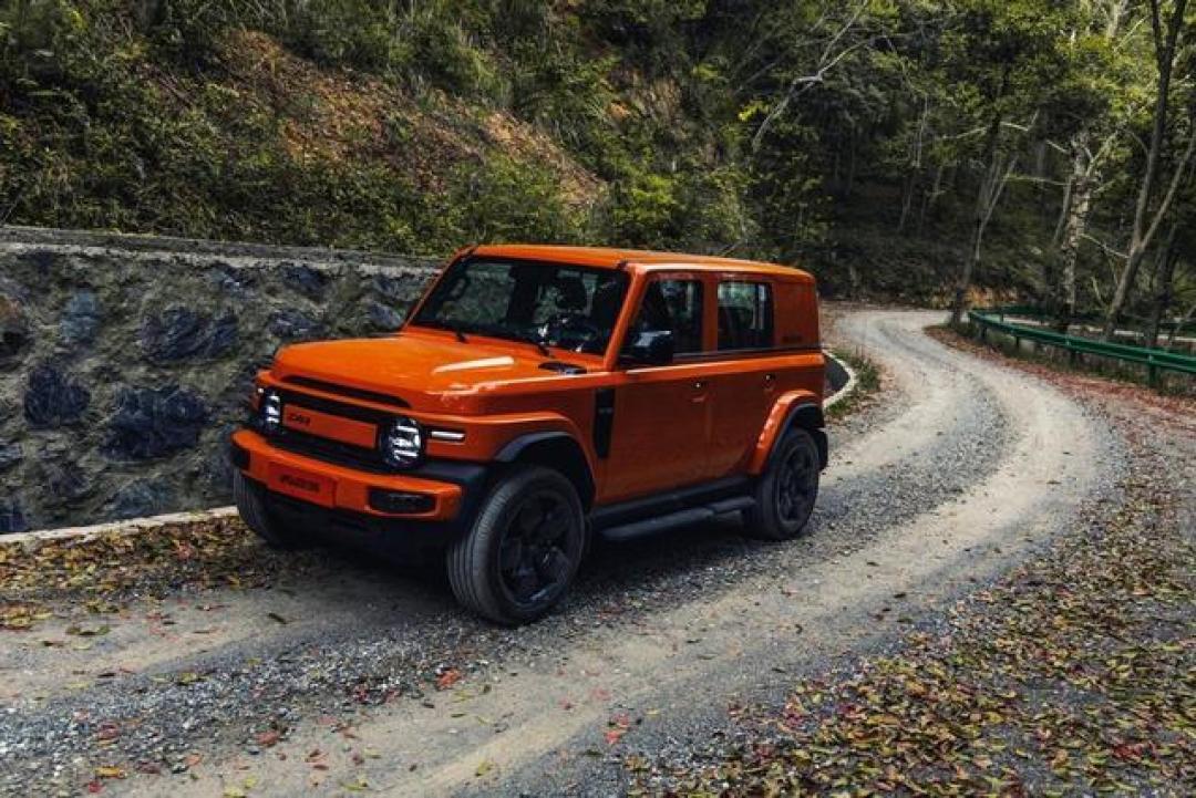 奇瑞iCAR V23方盒子纯电SUV上市在即:15万级配猎鹰智驾 1分50秒浙赛圈速杀疯年轻市场