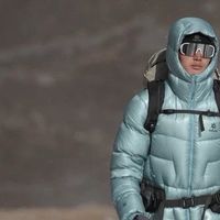 凯乐石5000GT羽绒服：极寒环境中的轻盈守护