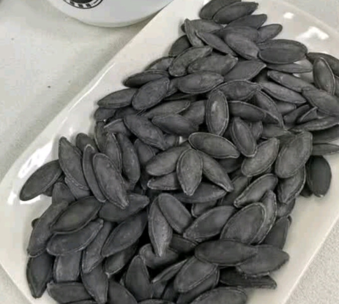 春江月瓜子