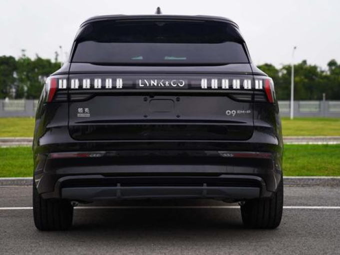 领克中大型SUV