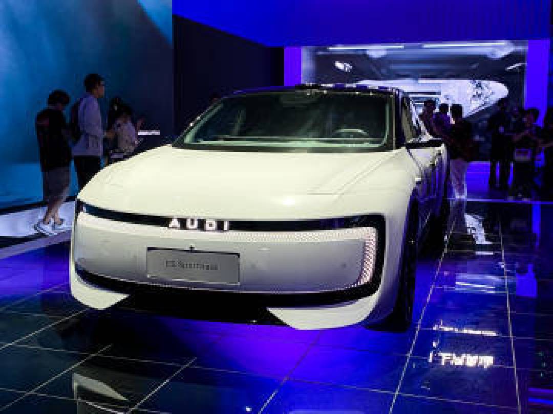 奥迪E5 Sportback杀入20万级:终身免费智驾+德系操控能撕掉新势力标签吗?
