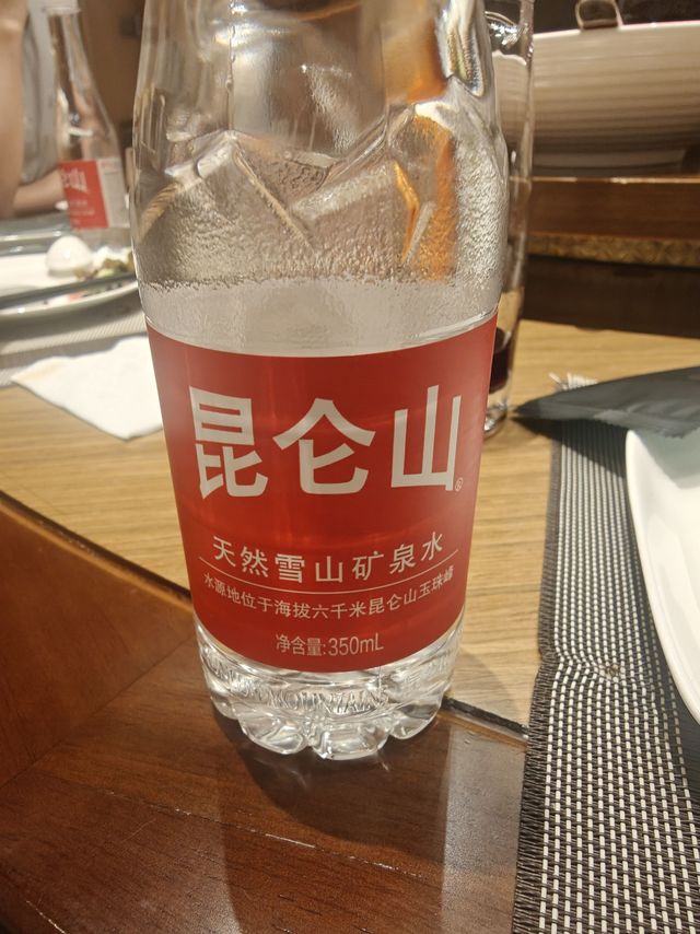 昆仑山矿泉水,弱碱性更健康
