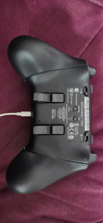 雷蛇幻影战狼V2专业版：PS5官方授权电竞手柄