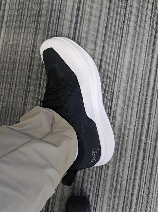 ARC'TERYX始祖鸟SYLAN GTX：高性能越野跑鞋