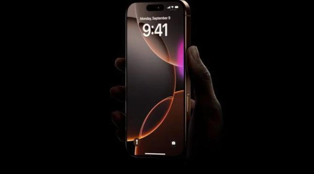 曝iPhone 18 Pro开启打样:iPhone X以来最大升级,屏下面容ID+错峰发售曝光