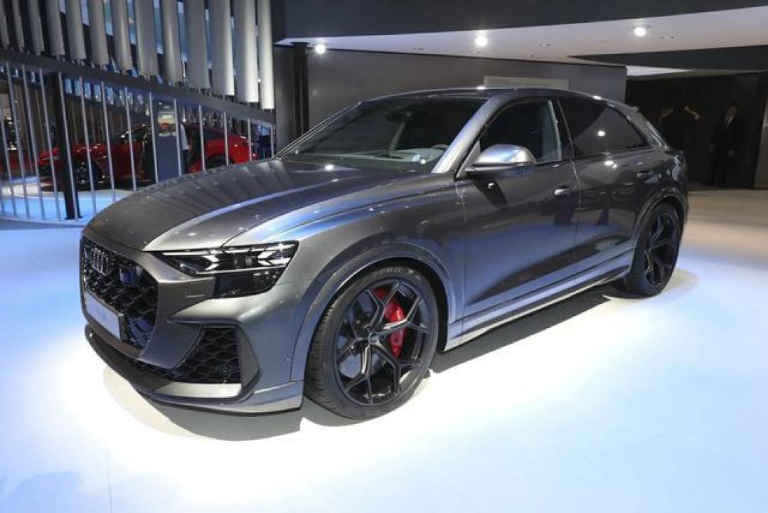 2026款奥迪RS Q8 Performance上市 售146.89万元搭载4.0T V8动力3.6秒破百